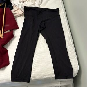 Lululemon cropped leggings
